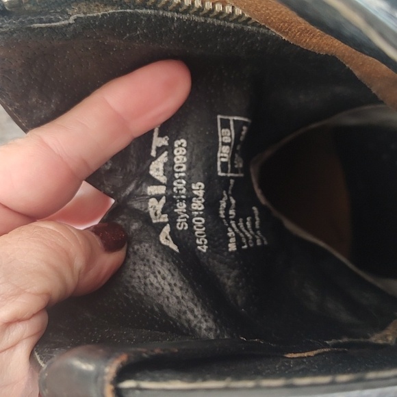 Ariat Black Leather Boots - Picture 7 of 9